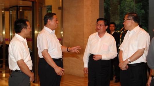 湖北省委書記李鴻忠會見羅濤總經理