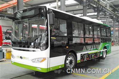 中鋁西南鋁試制的全鋁車身新能源客車。