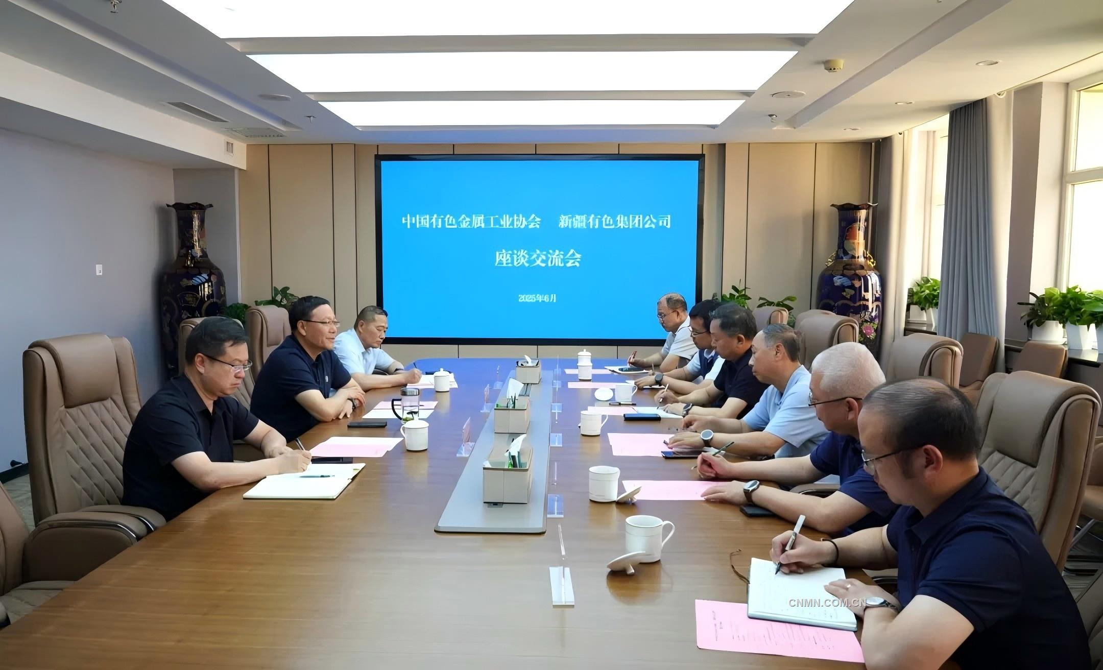 段德炳一行到新疆有色集團(tuán)調(diào)研
