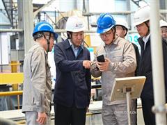 陳得信到湖南調(diào)研所屬企業(yè)